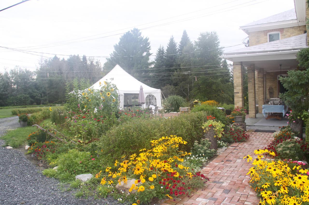 Auberge Taylor Manor Saint-Georges Eksteriør billede