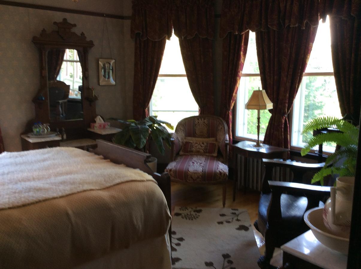 Auberge Taylor Manor Saint-Georges Eksteriør billede